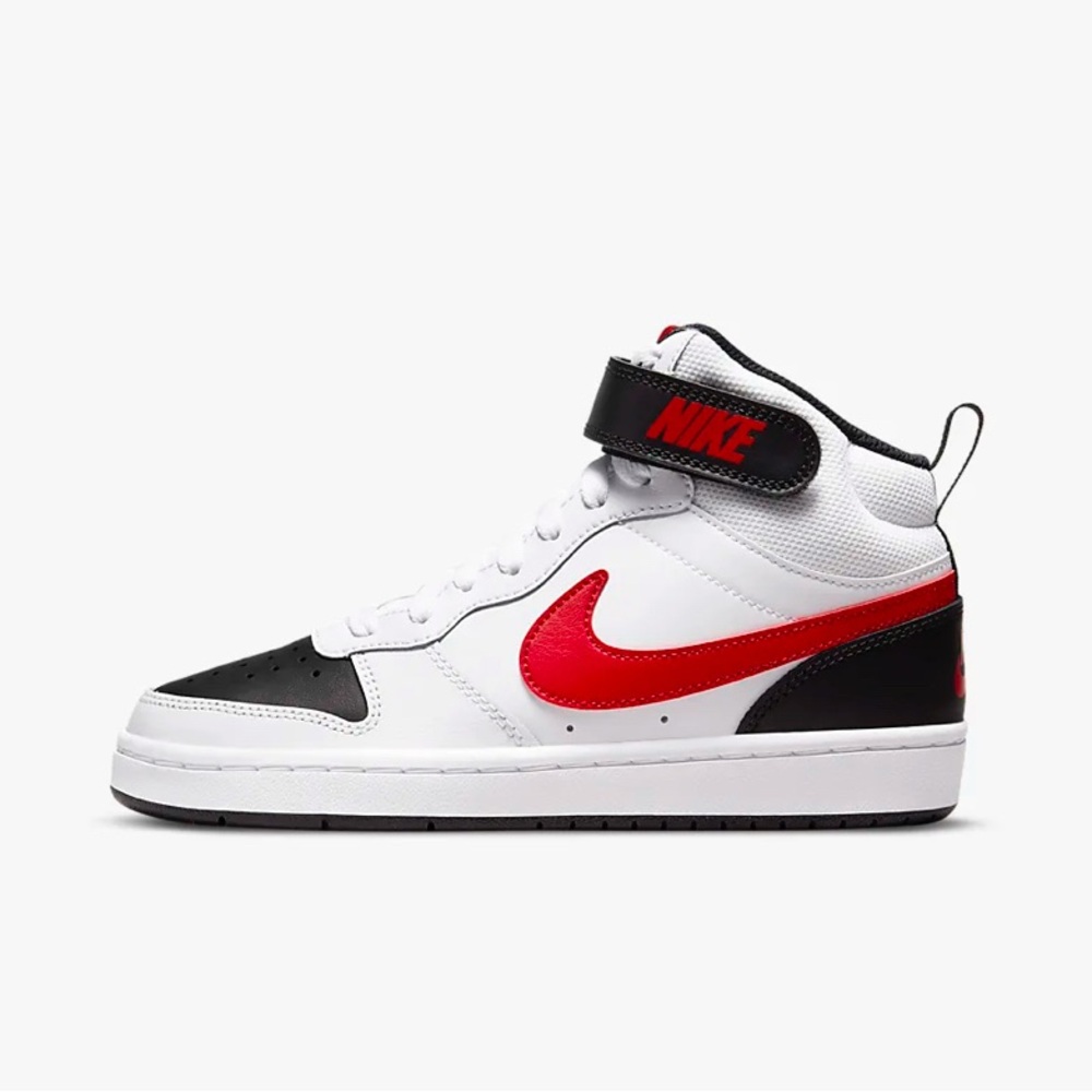 Nike Court Borough Mid 2
Big Kids' Shoes